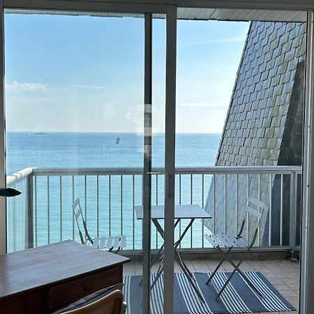 Appartement Pied Dans L'Eau - La Comtesse سان-كواي-بورتريو المظهر الخارجي الصورة